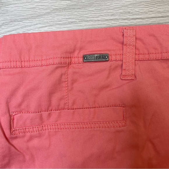 BKE Buckle Corral 5” Inseam Mid Rise Chino Flat Front Shorts Women’s Size 31 - Picture 4 of 11